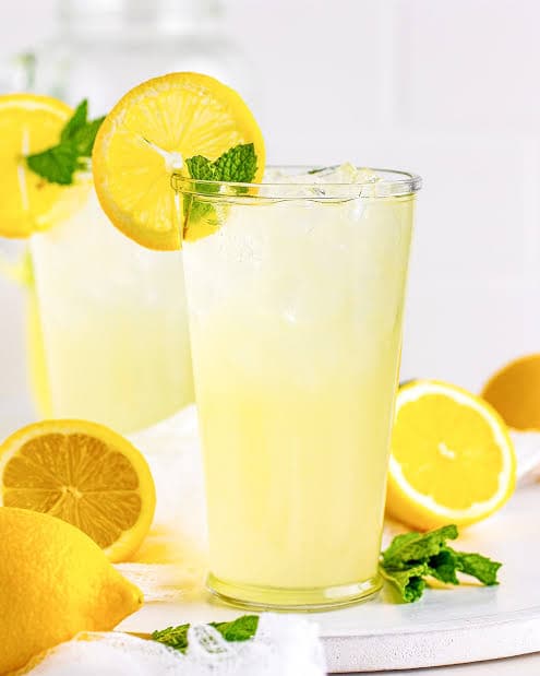 Lemonade / Mint Lemonade Cooler at Elite Courts